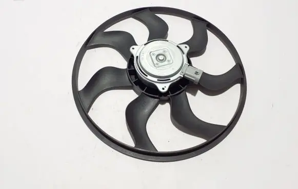Dacia Sandero III Radiator cooling fan shroud T18548B