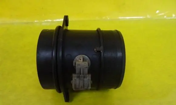 Peugeot 406 Mass air flow meter 9634966780 98079100