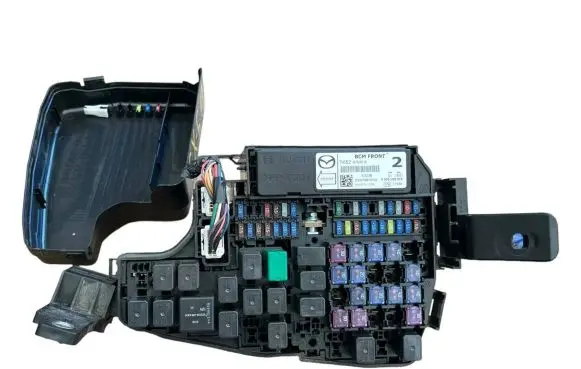 Mazda CX-5 Fuse box set TK52675X0B KD4566767 7154763330