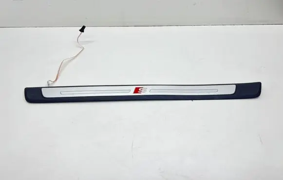 Audi A5 Front sill trim cover 8W0947417 8W0947417A