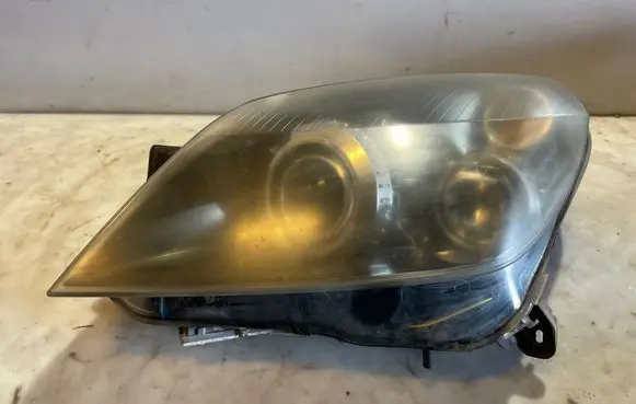 Opel Astra H Headlight/headlamp 5DV00829000 29690300582150