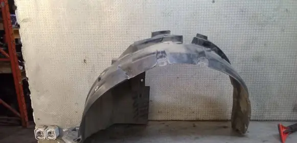 Nissan Note (E12) Front wheel arch liner splash guards