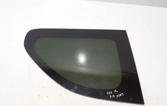 Dacia Dokker Rear side window 833069695R
