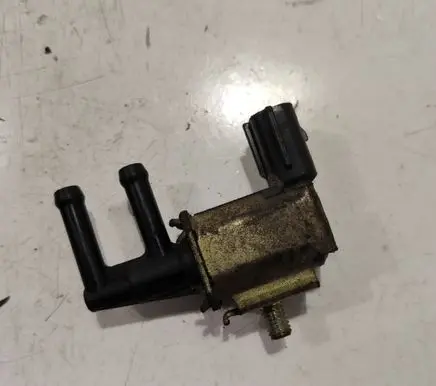 Suzuki Grand Vitara II Turbo solenoid valve K5T48486