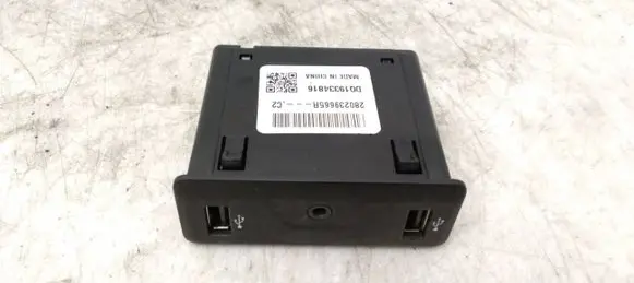 Renault Megane IV AUX in-socket connector 280239665R DQ19334816