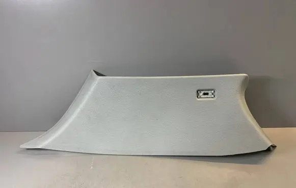 BMW 1 E81 E87 (C) pillar trim 7072017