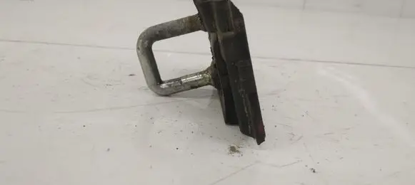 Mercedes-Benz ML W164 Loading door lock loop/hook striker A1647400132
