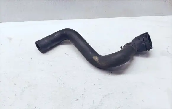 Volkswagen Touran I Engine coolant pipe/hose 1T0122073L
