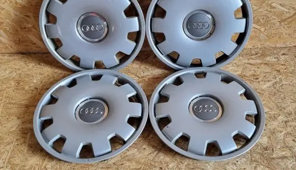 Audi A4 S4 B7 8E 8H R16 wheel hub/cap/trim 4B0601147D
