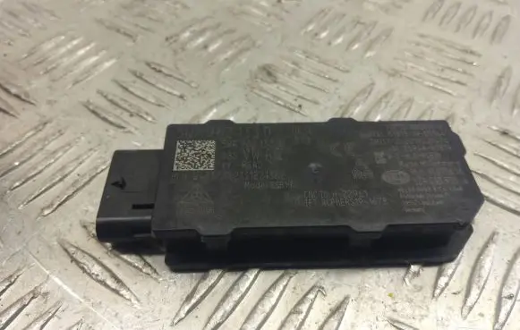 Volkswagen ID.3 Keyless system antenna 5WA962133D 5WA962133B