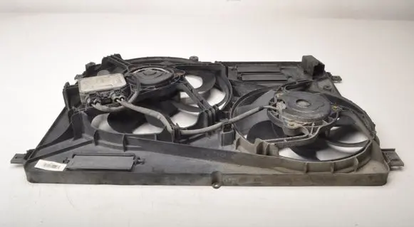 Volvo XC70 Electric radiator cooling fan 31293777