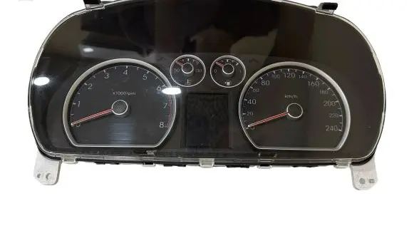 Hyundai i30 Speedometer (instrument cluster) 940032L425 11001039800H