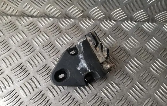 Opel Vivaro Loading door lock 