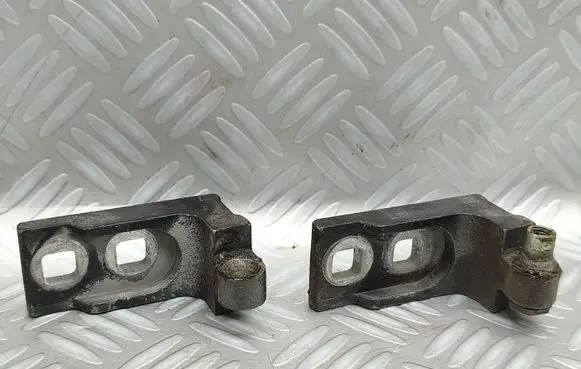 Opel Corsa D Front door hinge set 13238214 323598326