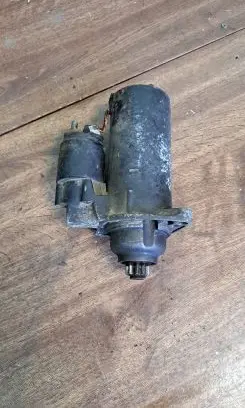 Volkswagen PASSAT B4 Starter motor 03313031476467