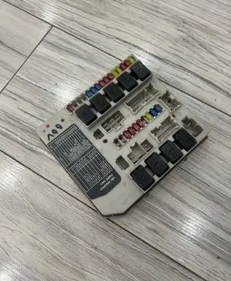 Nissan Micra Fuse box set 1509834c26
