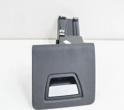 Maserati Ghibli Glove box 6700187040 670018704