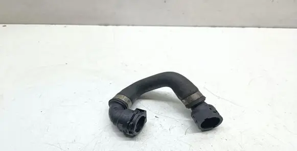 BMW 5 GT F07 Engine coolant pipe/hose 7630104