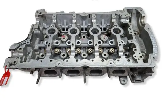 Peugeot 208 I Engine head S27635302 V753354980N