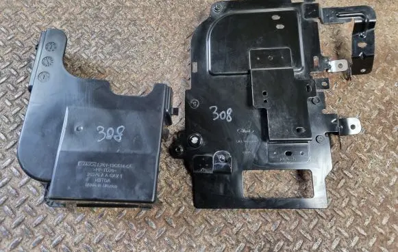 Ford Escape IV Engine control unit holder LX6112C514CC LX6112A692BB