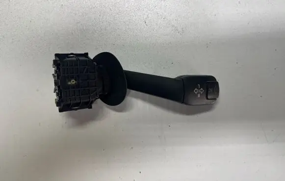 BMW 5 E39 Indicator stalk 011004