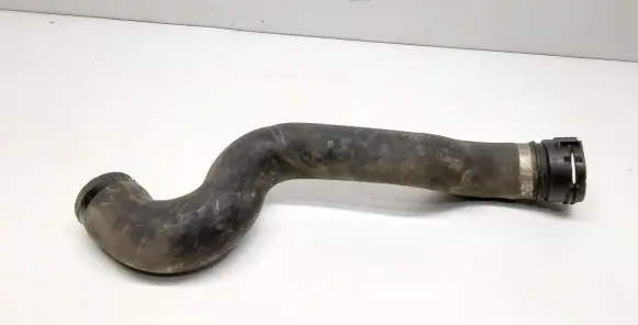 Volvo XC90 Engine coolant pipe/hose