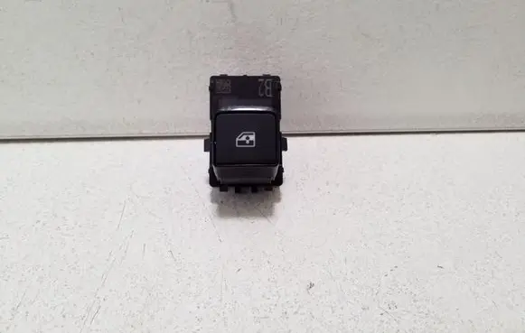 Nissan Qashqai J12 Electric window control switch 254116XL0A