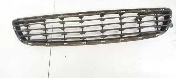 Opel Zafira B Front bumper lower grill 13124978