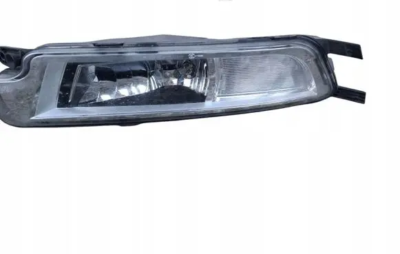 Volkswagen PASSAT B8 Front fog light M8JTEILE