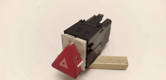 Volkswagen PASSAT B6 Hazard light switch 3C0935509