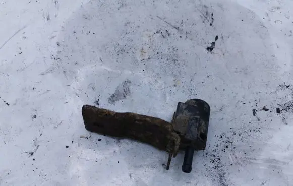 Nissan X-Trail T31 other engine part NOCODE