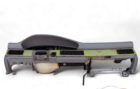 Audi 200 Dashboard 443857069F 443035411 443857003K