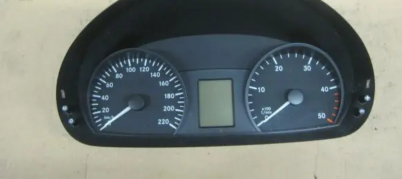 Mercedes-Benz Vito Viano W639 Speedometer (instrument cluster) A6394465921