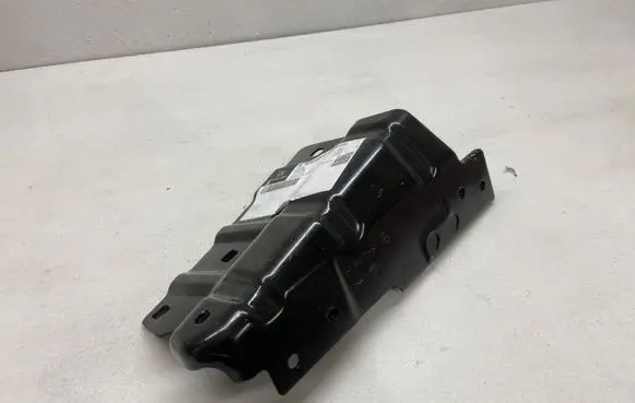 Mercedes-Benz Citan II W420 Fender mounting bracket A4208830200 20250521