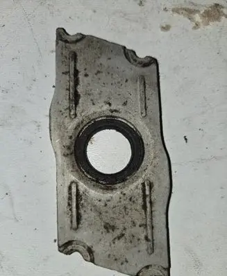 Audi A6 S6 C6 4F Fuel Injector clamp holder 059103113E