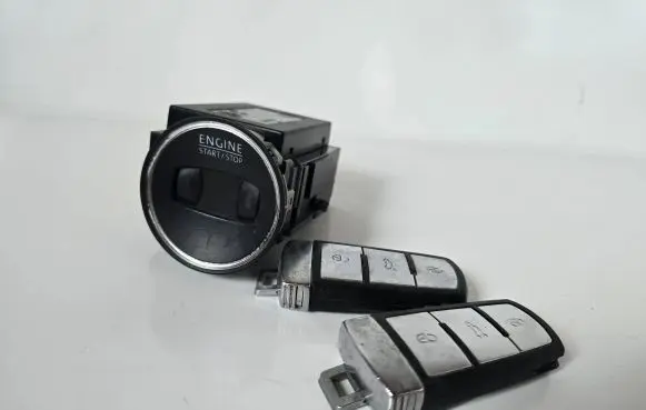 Volkswagen PASSAT B7 Ignition lock 3C0905843T