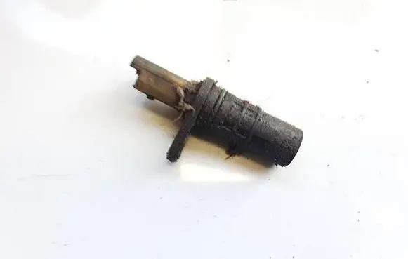Renault Koleos I Crankshaft position sensor 8200668500
