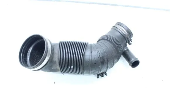 Skoda Superb B6 (3T) Intercooler pipe mounting bracket 3C0129654