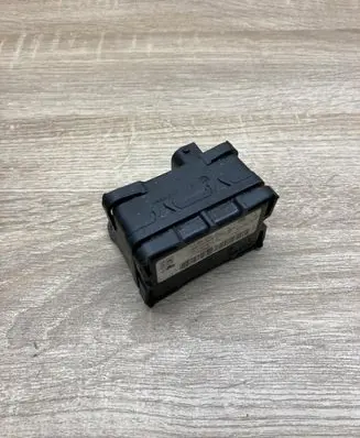 Opel Astra H ESP acceleration yaw rate sensor 13208665 10170103623