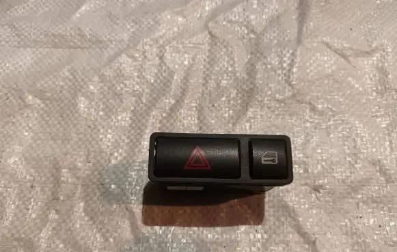 BMW 3 E46 Hazard light switch 318368920