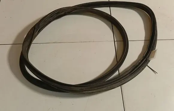 Jaguar X-Type Rubber seal rear door 