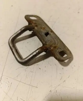 Mercedes-Benz Vito Viano W639 Loading door lower hinge A6397400233 00912068