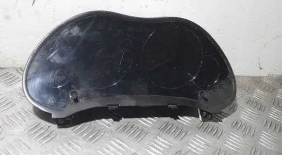 Toyota Avensis T250 Speedometer (instrument cluster) 8380005630H