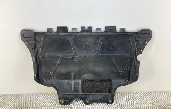 Skoda Octavia Mk3 (5E) Engine splash shield/under tray 5Q0825236
