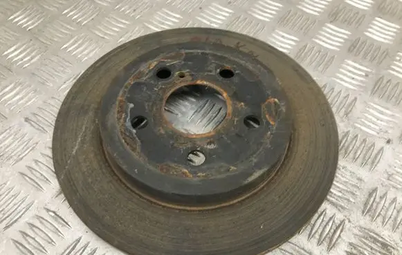 Toyota Prius (XW50) Rear brake disc