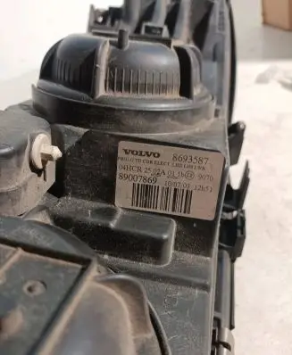 Volvo S60 Headlight/headlamp 8693587 89007869