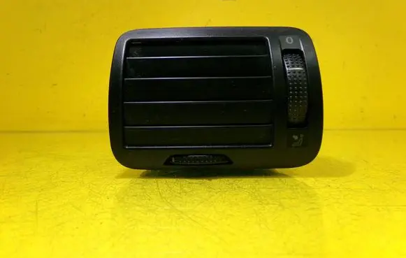 Volkswagen PASSAT B5 Dashboard side air vent grill/cover trim 3B0819703D