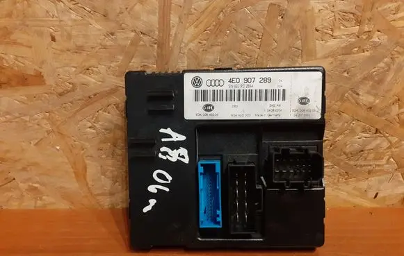 Audi A8 S8 D3 4E Central body control module 4E0907289 4E0910289A