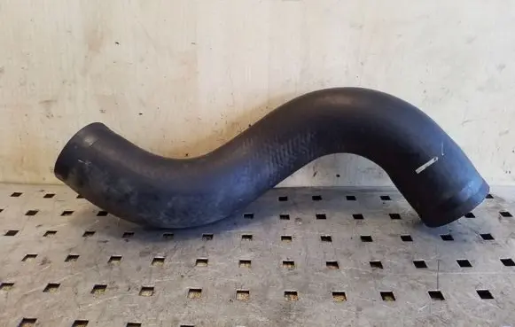 Toyota RAV 4 (XA30) Intercooler hose/pipe