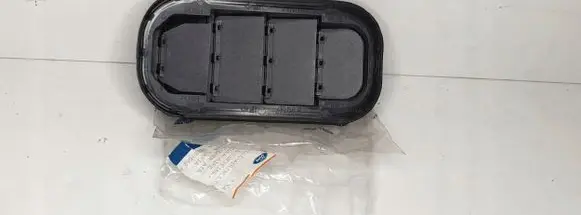 Ford Transit Tow hook cap/cover 6l2a78280b62b